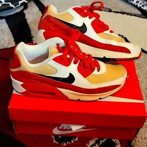 Nike Air Max 90 Youth Size 4.5